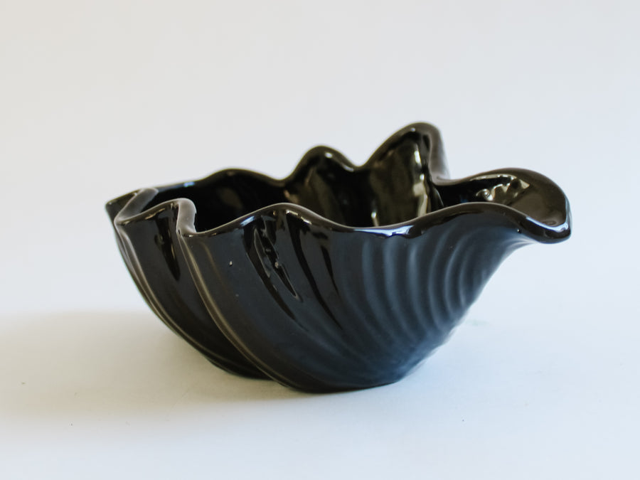 Black Ceramic Seashell Planter